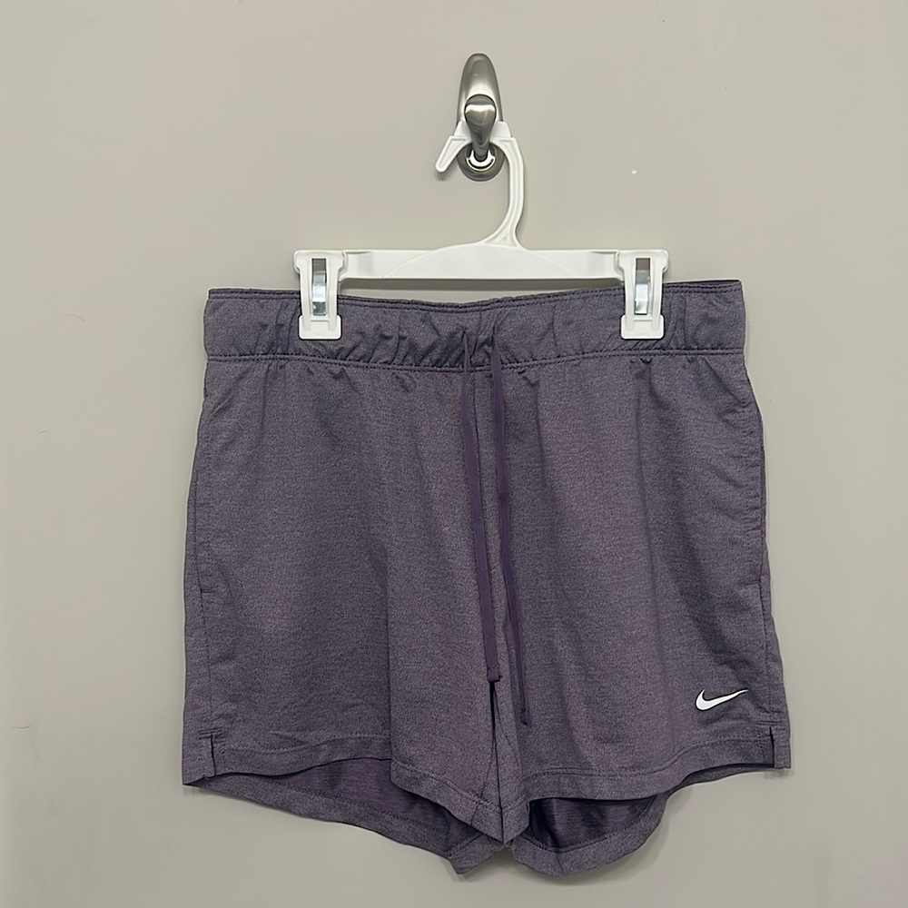 nike athletic shorts: color purple, size US small